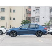 BMW 1系 Series  2023款 125i M运动曜夜版