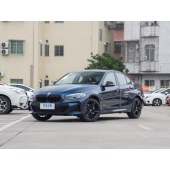 BMW 1系 Series  2023款 125i M运动曜夜版