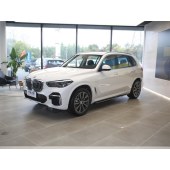 BMW宝马X5  2022款 改款 xDrive 30Li M运动套装