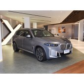 BMW宝马X5   2023款 xDrive 40Li M运动套装