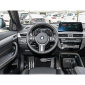 BMW 宝马X2  2023款 sDrive 25i 曜熠版