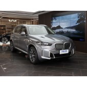 BMW宝马X5   2023款 xDrive 30Li M运动套装