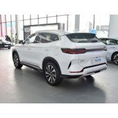 BYD比亚迪宋PIUS新能源 New energy  2023款 冠军版 EV 520KM 旗舰型