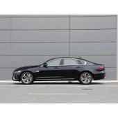 Jaguar捷豹XFL  2023款 XFL 2.0T P200 两驱精英豪华版