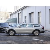 volvo   沃尔沃V90  2024款 Cross Country B5 AWD 智远版