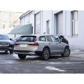 volvo   沃尔沃V90  2024款 Cross Country B5 AWD 智远版